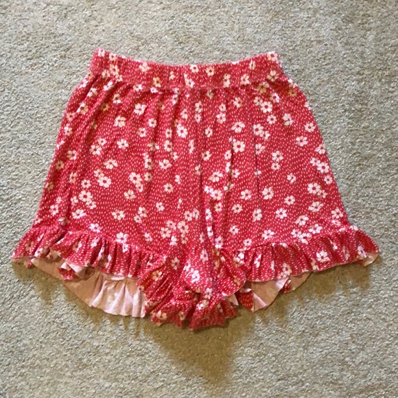 Boohoo Pants - 🌺Boohoo Summer Shorts🌺